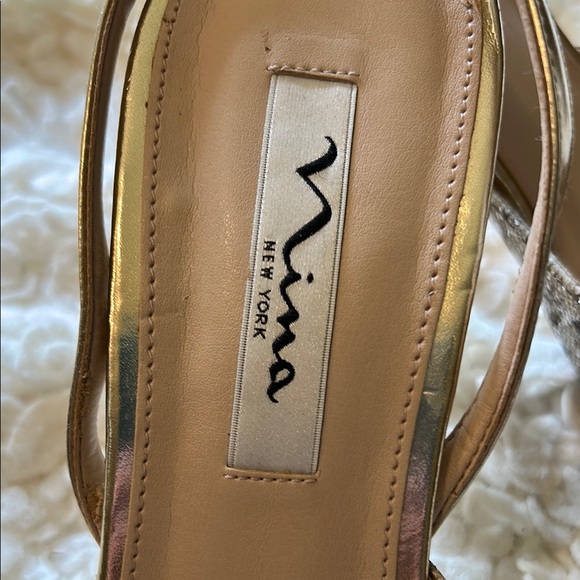 Nina Gold Heels Sparkly Kitten Slingbacks - Picture 2 of 12